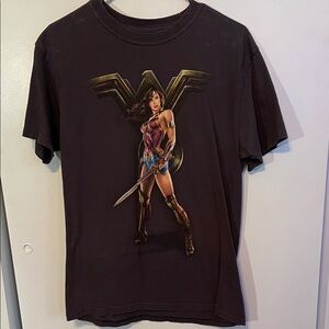 Wonder Woman Logo T-Shirt
